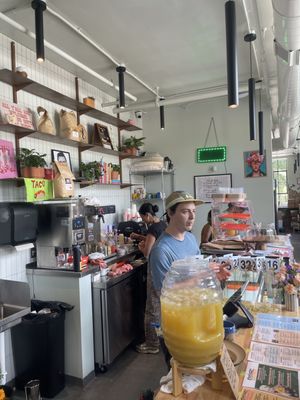 Communidad Taqueria by null Communidad Taqueria by null