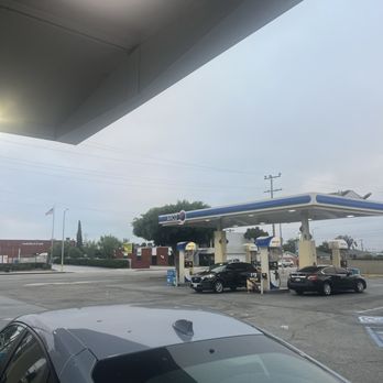 Arco - Gas stalls - Gas Stations Near Me - Los Angeles, California Arco - Gas stalls - Gas Stations Near Me - Los Angeles, California