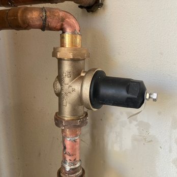 Plumber Bob's - New pressure regulator. - Plumbing Near Me Plumber Bob's - New pressure regulator. - Plumbing Near Me