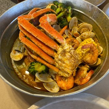 Cincy crab - Great overall selection of seafood items. - Seafood Near Me - Toledo, Ohio Cincy crab - Great overall selection of seafood items. - Seafood Near Me - Toledo, Ohio