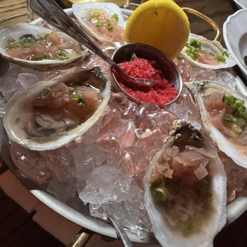 Isla - Oysters - Cocktail Bars Near Me - Washington, DC, District of Columbia