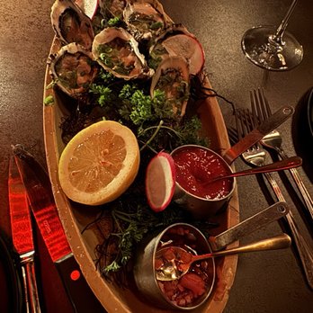 Gaslamp - Oysters - Steakhouses Near Me - Kailua, Hawaii Gaslamp - Oysters - Steakhouses Near Me - Kailua, Hawaii