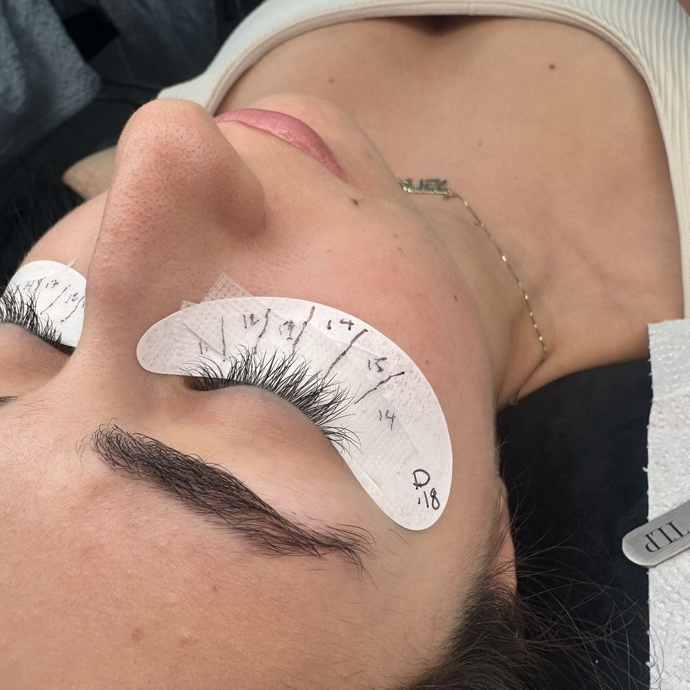 The Lash Professional - Mapping lash placement - Cosmetics & Beauty Supply Near Me - Scottsdale, Arizona The Lash Professional - Mapping lash placement - Cosmetics & Beauty Supply Near Me - Scottsdale, Arizona