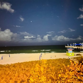 Beach House - Night view from table - Bars Near Me - Pompano Beach, Florida