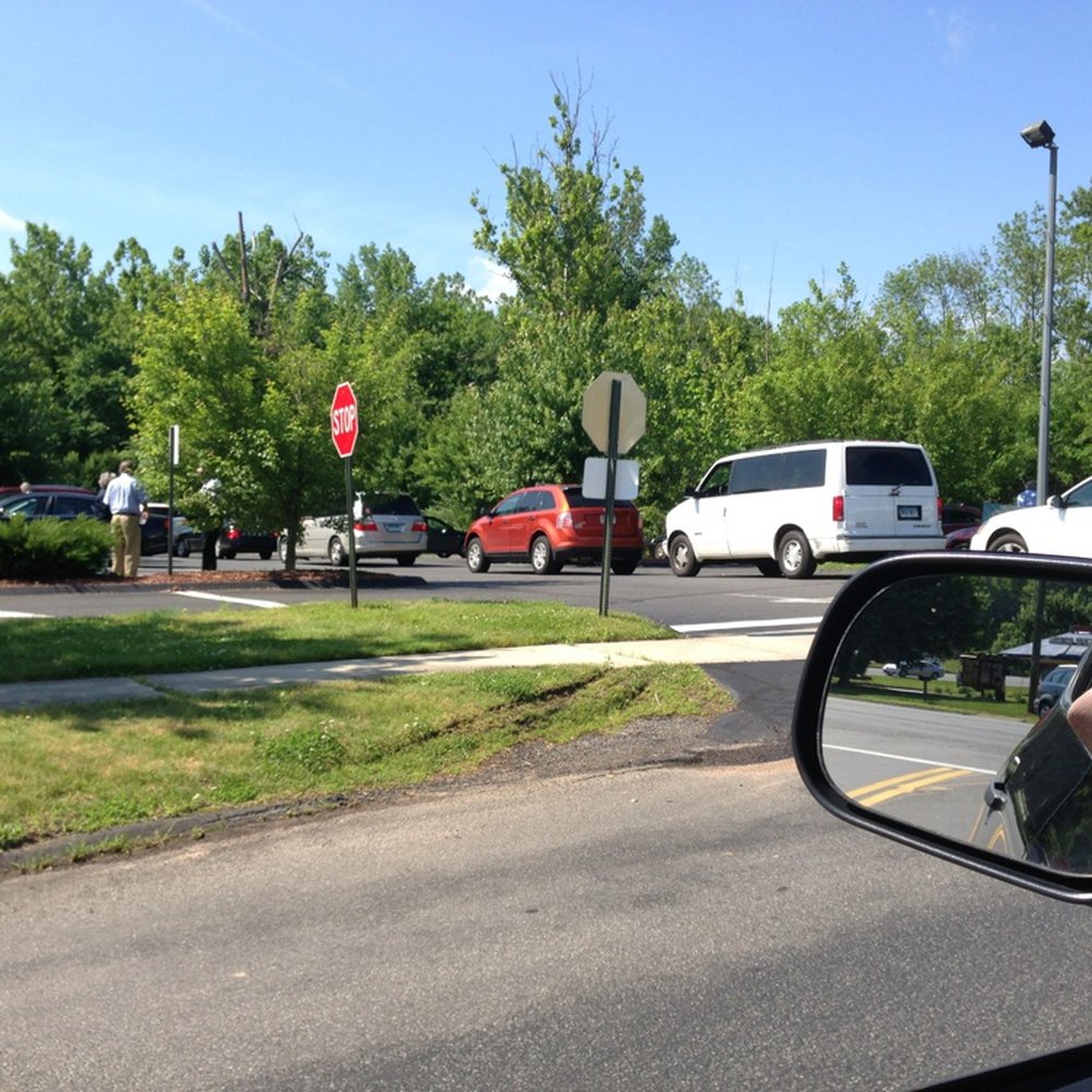 The Drive thru line backs up onto Rt 372 sometimes. Blocking traffic. The Drive thru line backs up onto Rt 372 sometimes. Blocking traffic.