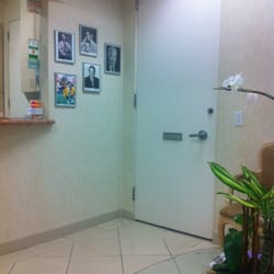 Eddie Harouni, DDS - Here for important dental procedure, everyone here kind and loving- got me in right away! Appreciate Sonia for helping me!