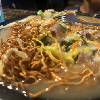 Shaka Ramen - Crispy noodles with beef and shrimp (half eaten) - Ramen Near Me - Aiea, Hawaii