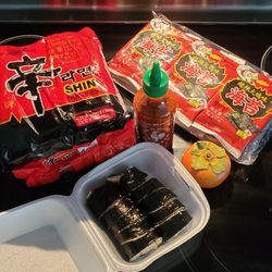 Kyung Sung Asian Market - Picked up a few snacks