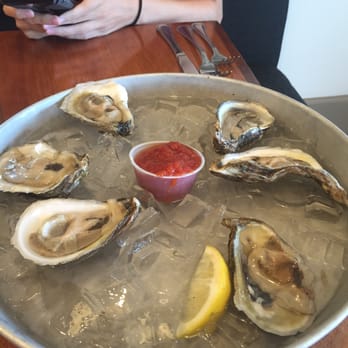 Riverview Bistro - Seafood Near Me - Stratford, Connecticut