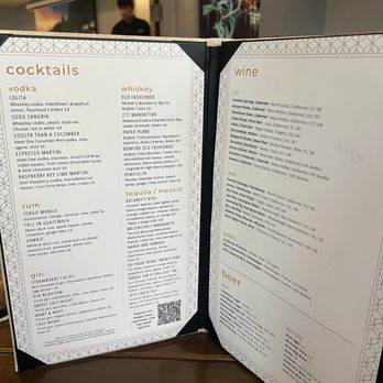 Delaney's Tavern - New American Near Me - Orlando, Florida