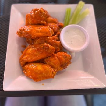 Red Rocks Cafe - Bars Near Me - Charlotte, North Carolina Red Rocks Cafe - Bars Near Me - Charlotte, North Carolina