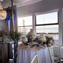 Oyster Point Yacht Club - Cake Set Up