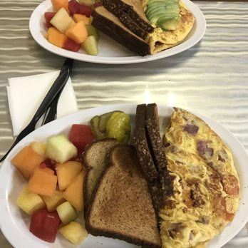 Yummy's - Cafes Near Me - Beverly Hills, California Yummy's - Cafes Near Me - Beverly Hills, California