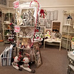 Seasons Of The Heart Gift Shoppe - Christmas items (discounted)