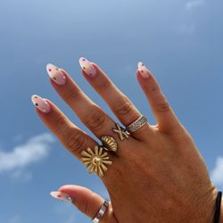 Biscayne Nail & Beauty Bar