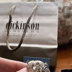 Dickinson Jewelers - My ring was fixed!!!