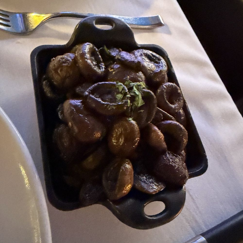 Oscar's Steakhouse - Mushrooms - Steakhouses Near Me - Las Vegas, Nevada
