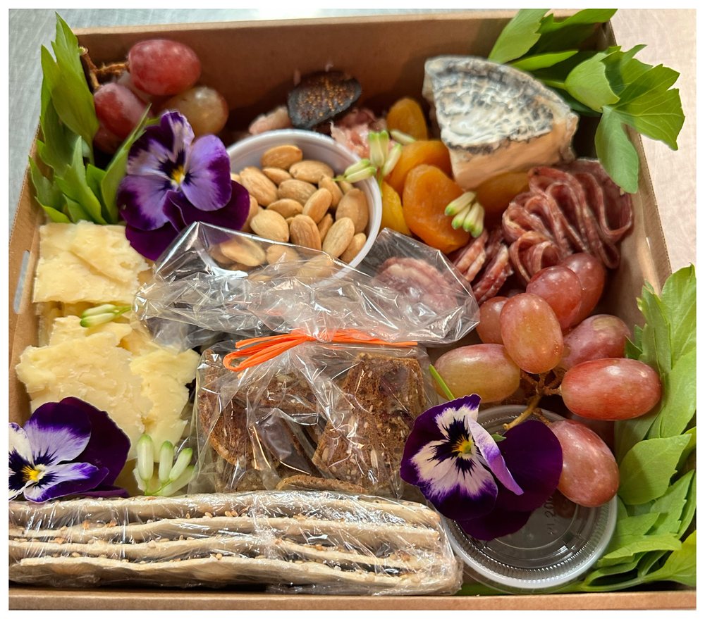 DOT’S MARKET Updated September 2024 109 Photos & 113 Reviews 2457