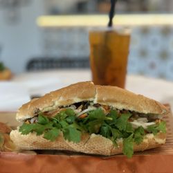 Toast Mi - The Notre Dame- grilled chicken Banh Mi and Mango Fruit Tea with rainbow lychee jelly.