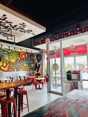 Dave's Hot Chicken by null