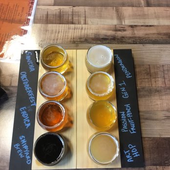 The Tap House - Try em - Beer Bar Near Me - Madera, California