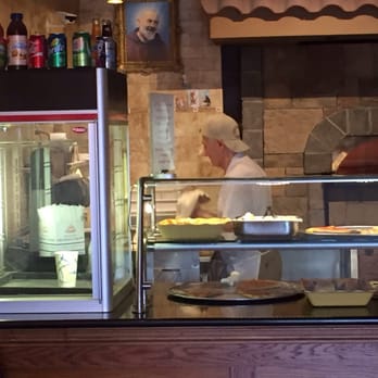 Papa Mikes Brick Oven Pizza - Mike still makin pizza like he's done for 30+ years! - Pizza Near Me - Brooklyn, New York Papa Mikes Brick Oven Pizza - Mike still makin pizza like he's done for 30+ years! - Pizza Near Me - Brooklyn, New York