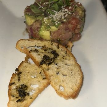 Bodega Malbec - Tartare Tartar de Atun - Argentine Near Me - Toluca Lake, California Bodega Malbec - Tartare Tartar de Atun - Argentine Near Me - Toluca Lake, California