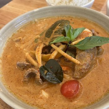 Basil & Co - Red Curry with beef - Thai Near Me - Diamond Bar, California