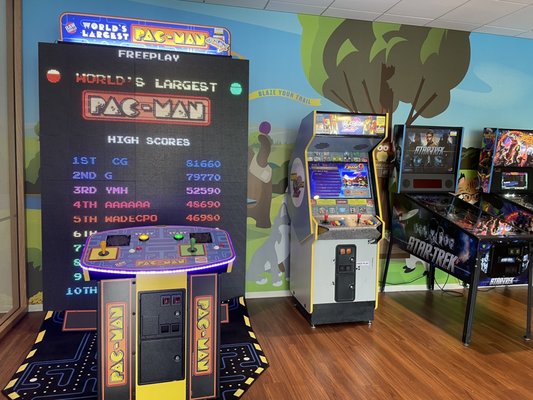 Salesforce Tower by null