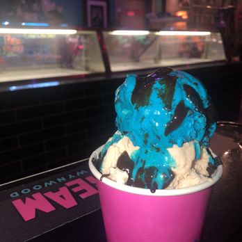 Mr Kream - Large Cup - Ice Cream & Frozen Yogurt Near Me - Miami, Florida