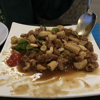 Eastern Paradise - Cashew chicken minus some of the green peppers - Japanese Near Me - Rochester, New Hampshire