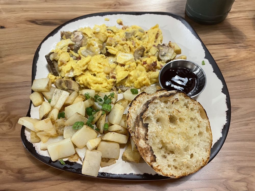 EGG HARBOR CAFE 31 Photos 1701 Maple Ave, Evanston, Illinois