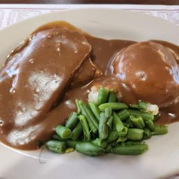 Senior meatloaf dinner Senior meatloaf dinner