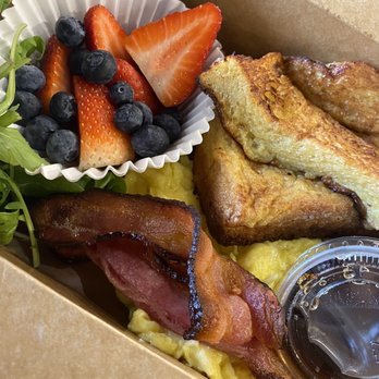 Cafe Trois - Breakfast & Brunch Near Me - Fort Lee, New Jersey Cafe Trois - Breakfast & Brunch Near Me - Fort Lee, New Jersey