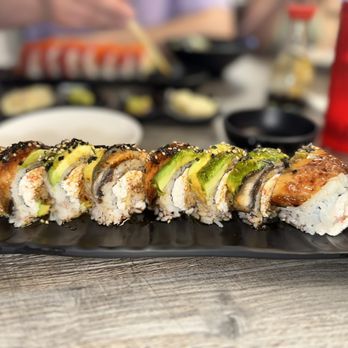 Kakuna Sushi - Dragon Roll - Sushi Bars Near Me - Milpitas, California