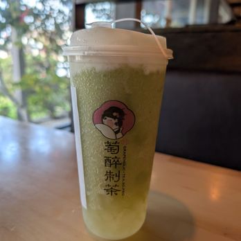 Social Eatery - Grapeholic - cotton candy grape slush - Bubble Tea Near Me - Millbrae, California