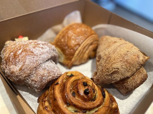 JL Patisserie by null