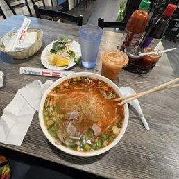 4. Pho Chin 4. Pho Chin