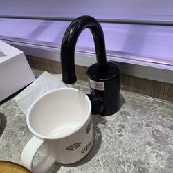 元氣壽司 - Hot water at your table to make greentea