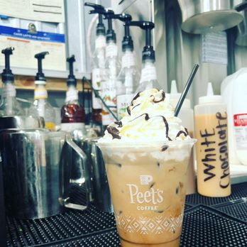 Dub House Coffee - Iced Turtle Latte - Coffee & Tea Near Me - Benton, Kentucky Dub House Coffee - Iced Turtle Latte - Coffee & Tea Near Me - Benton, Kentucky