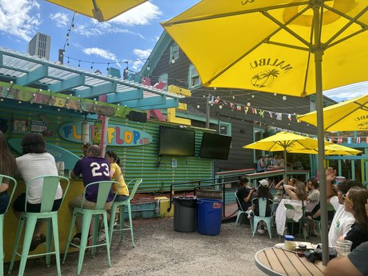 Nomad World Pub by null