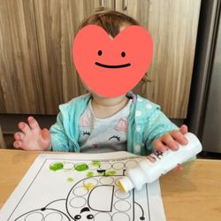 Kids N Us Early Learning School - Dobber activity