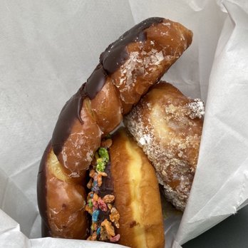 Randy's Donuts - My stash - Donuts Near Me - El Segundo, California Randy's Donuts - My stash - Donuts Near Me - El Segundo, California