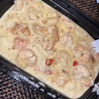 Virgin Island Thyme - Shrimp and grits - Caribbean Near Me - Orlando, Florida Virgin Island Thyme - Shrimp and grits - Caribbean Near Me - Orlando, Florida