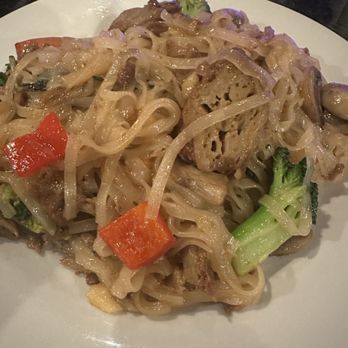 Nara Thai - Pad Kee Mao (Drunken Noodle) - Thai Near Me - Houston, Texas Nara Thai - Pad Kee Mao (Drunken Noodle) - Thai Near Me - Houston, Texas