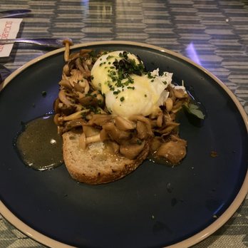 Sugarcane - Mushroom Benedict* - Cocktail Bars Near Me - Las Vegas, Nevada Sugarcane - Mushroom Benedict* - Cocktail Bars Near Me - Las Vegas, Nevada