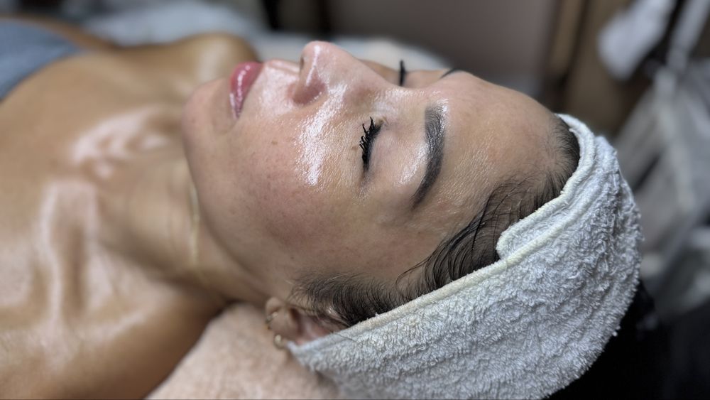 Modern Aesthetics Hawaii Logo