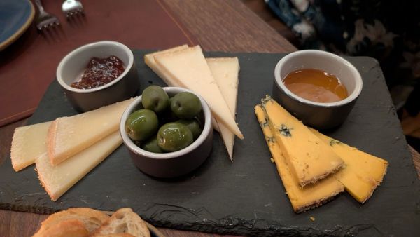 Bimi's Canteen & Bar by null