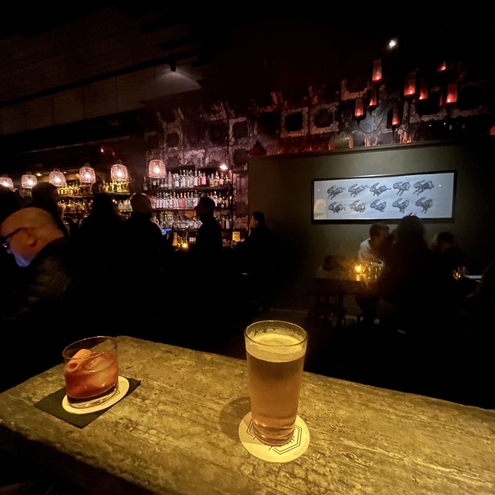 Blackbird - Muni pub crawl old fashioned and Muni IPA - Bars Near Me - San Francisco, California Blackbird - Muni pub crawl old fashioned and Muni IPA - Bars Near Me - San Francisco, California
