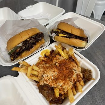 Sign Smash Burger - signature smash burgers , sign loaded fries close - Burgers Near Me - Orange, California Sign Smash Burger - signature smash burgers , sign loaded fries close - Burgers Near Me - Orange, California